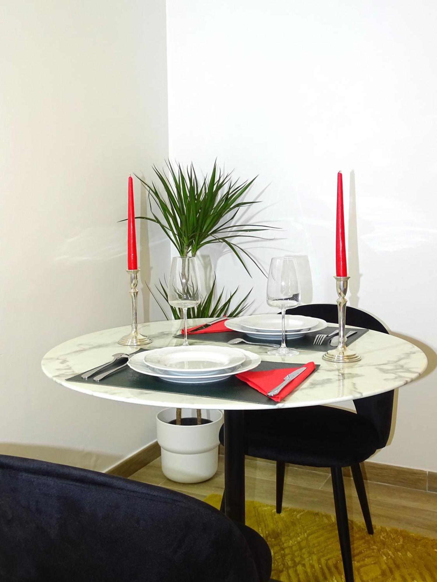 Tilia Jourdan-Studio Cosy Aix Centre-Cours Mirabeau-Parking-Wifi-Smart Tv-Rue Calme Aix-en-Provence Exteriör bild