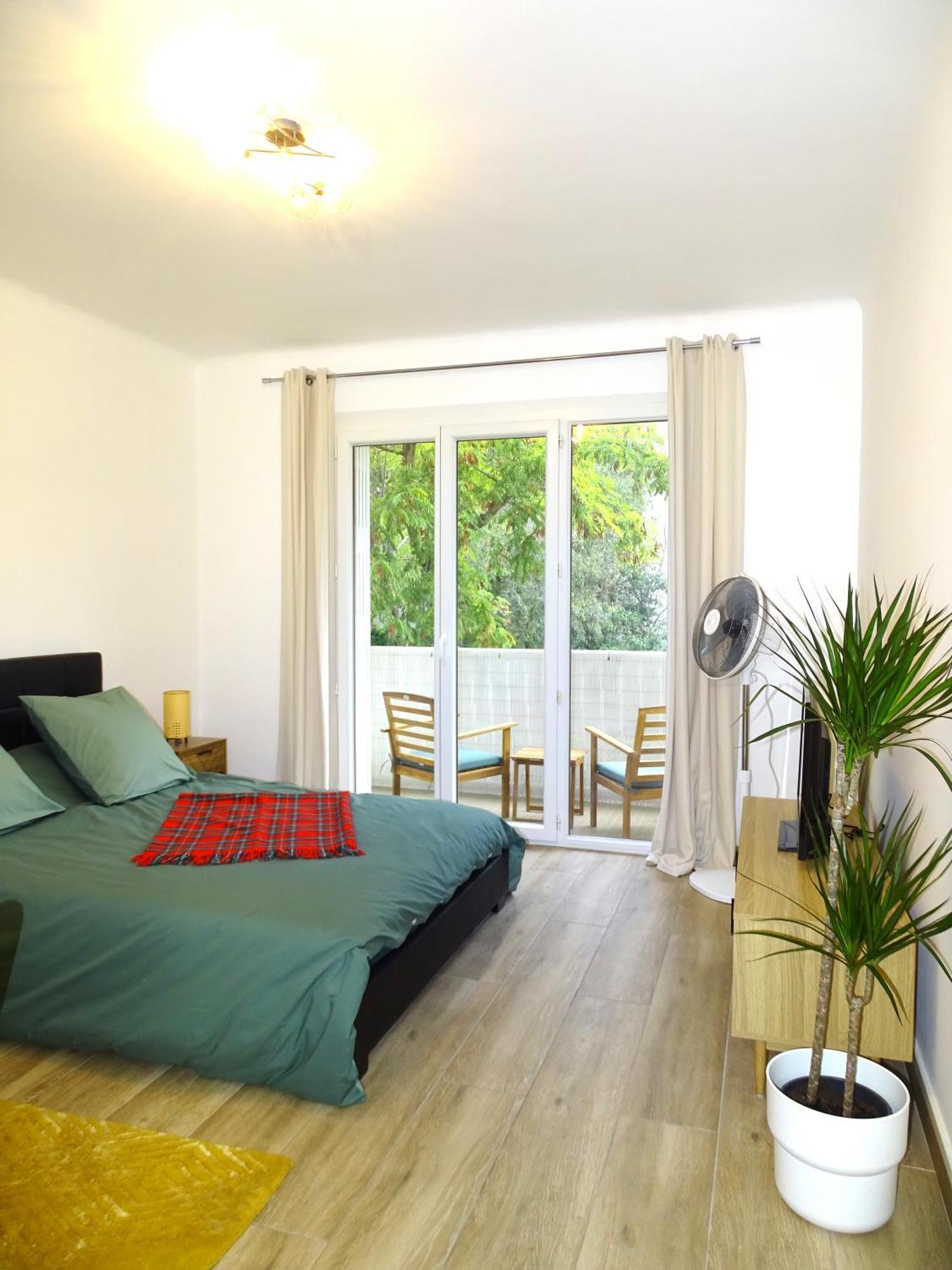 Tilia Jourdan-Studio Cosy Aix Centre-Cours Mirabeau-Parking-Wifi-Smart Tv-Rue Calme Aix-en-Provence Exteriör bild